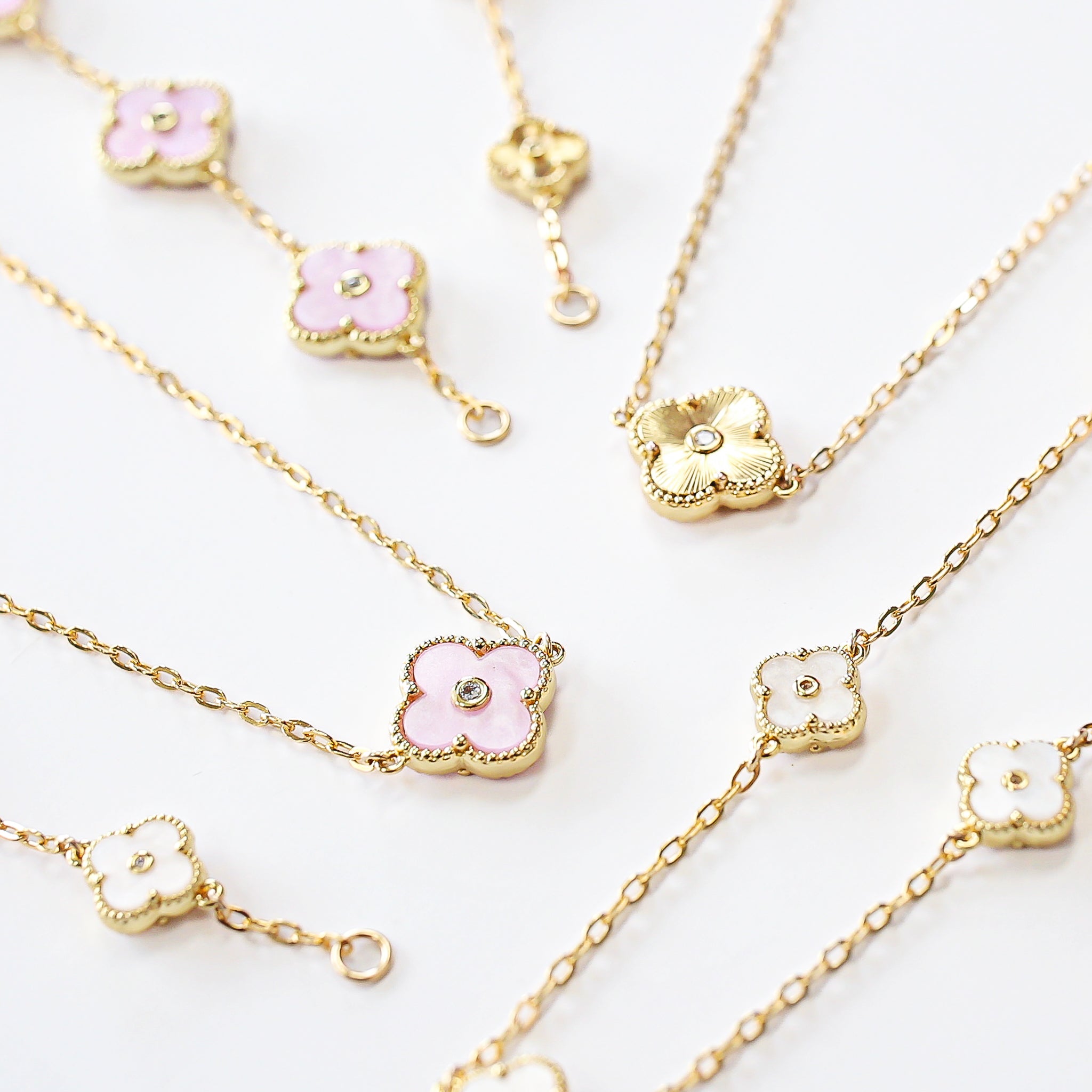 Arden 14mm Gold Clover Necklace – Bowood Lane